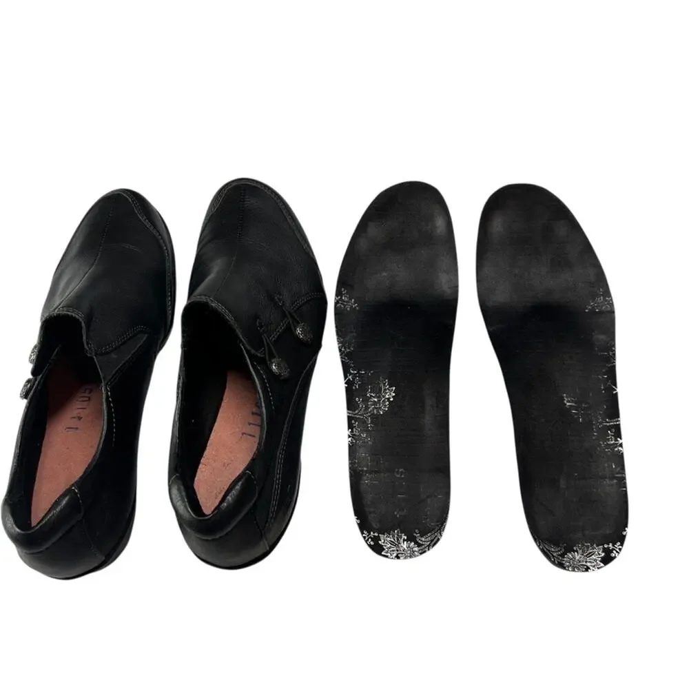 Taos Encore Black Leather Slip On Loafer 10 Medallion Button Arch Support Shoe